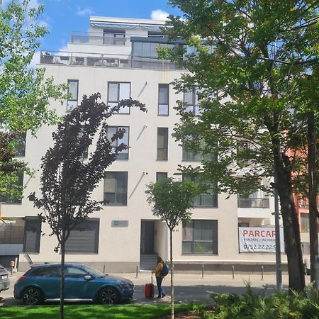 Studio 1 Camera Bukareszt Zewnętrze zdjęcie