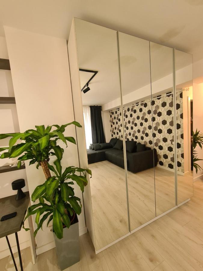 Studio 1 Camera Bukareszt Zewnętrze zdjęcie